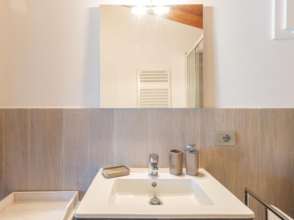 Apartment Giuse - Dma205 By Interhome Domaso Luaran gambar